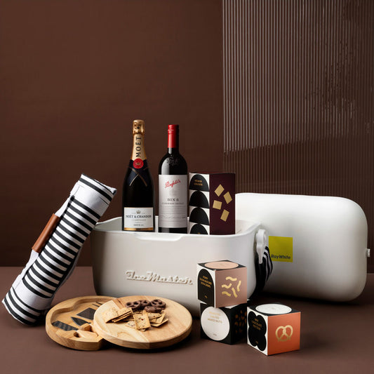 The Ray White Deluxe Settlement Picnic
