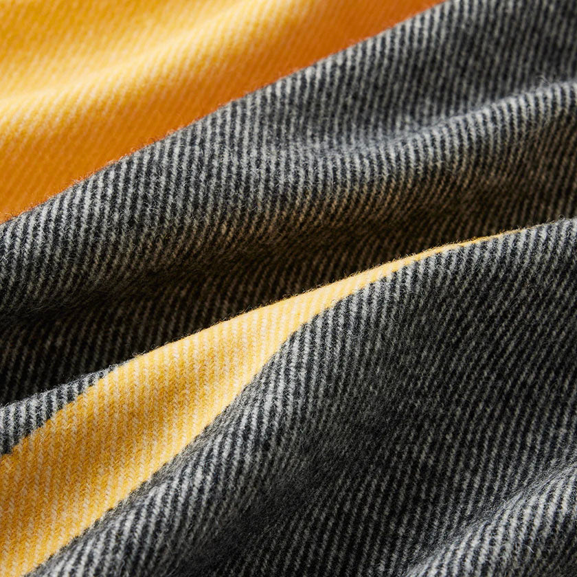 Supporter Throw(Black and Gold) - Waverley Mills